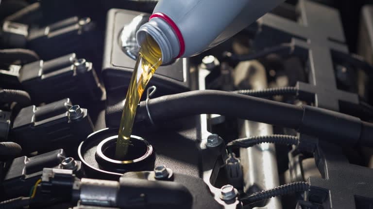 Car Oil Change Dubai | Engine Oil Replacement & Service